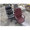 Image 2 : Lot of 3 Rolling Chairs, Dirty