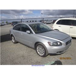 2006 - VOLVO S40