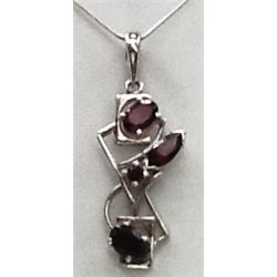 Sterling Silver .925 Retro Style Gem Stone Pendant