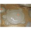 Image 1 : CONCRETE - STEPPING STONE - TURTLE