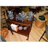 Image 1 : TEA TROLLY - MAHOGANY