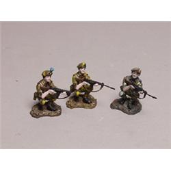 Three British Painted Metal Machine Gunners