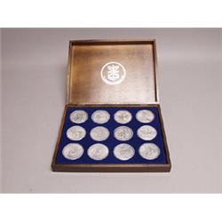 12 Salvador Dali Cased .999 Dien Silver Medals