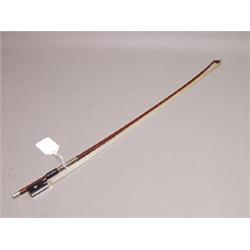 Hill Violin Bow