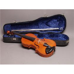 Suzuki Violin 1/2 Size 1981