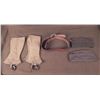 Image 2 : WWII US GROUPING-OFFICER'S LEATHER BELT-2 CAPS,LEGGINGS