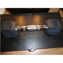 DUMBELL-5 LB RUBBER ENCASED