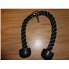 Image 1 : TRICEPT PRESS DOWN ROPE- DOUBLE GRIP