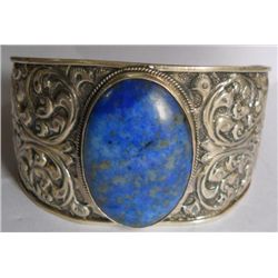 65.50g Bracelet Sterling Silver Having one Lapis Stone