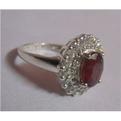 3.830g Ring of Ruby & CZ Sterling Silver