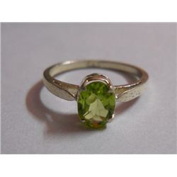 2.120g Ring of Peridot Sterling Silver