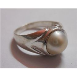 6.300g Ring of Pearl in Silver