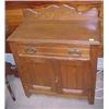 Image 1 : Eastlake Oak Washstand...