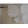 Image 3 : Milk Glass Jar with Lid