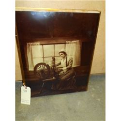 Photo On Glass Spinning Wheel