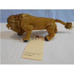 Wind-Up Lion (works)