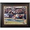 Image 1 : Signed and Matted Reggie Bush Photograph