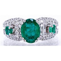 Nat. Emerald 2.72cttw w/ Diamond Ring