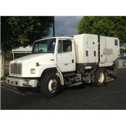 2005 FREIGHTLINER FL70