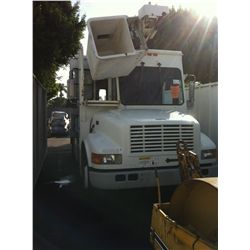 2000 INTERNATIONAL 4700