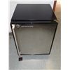 Image 1 : Mini Fridge