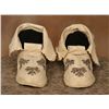 Image 2 : Sioux Beaded Moccasins
