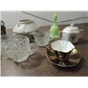 Image 2 : LOT 10 ASSORTED CERAMIC & GLASS WARE: CREAMER &