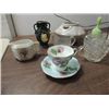 Image 3 : LOT 10 ASSORTED CERAMIC & GLASS WARE: CREAMER &