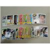 Image 1 : LOT 70 ASSORTED 1971 TO 80 TOPPS HOCKEY CARDS