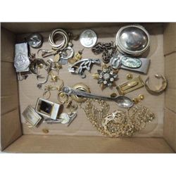 VINTAGE BOX LOT MENS & WOMENS JEWELRY: RHINESTONE