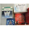 Image 3 : LOT 12 CHRISTMAS CERAMIC & GLASS DECORATIONS: