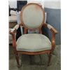 Image 1 : VINTAGE LIGHT MAPLE OVAL BACK CUSHIONED HALL CHAIR