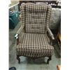 Image 1 : VINTAGE WING-BACK CUSHIONED READING CHAIR