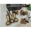 Image 2 : LOT 8 ASSORTED VINTAGE METAL COLLECTIBLES: 2 TINS,