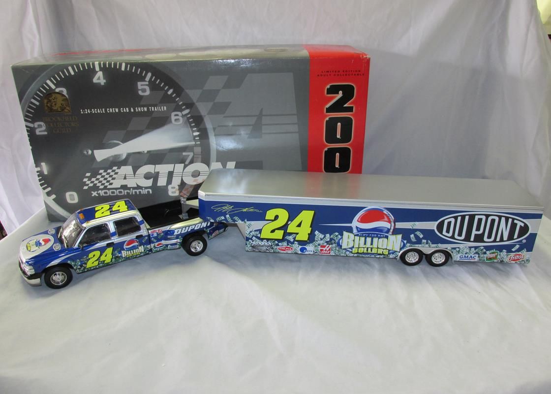 Jeff Gordon 24 Dupon Pepsi Crew Cab And Show Hauler