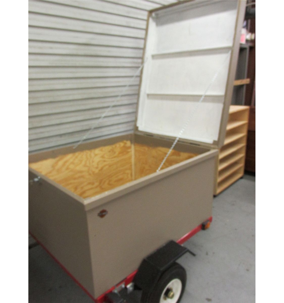 Utility Trailer, 40"x50" wood box, Harbor Freight, lights, spare