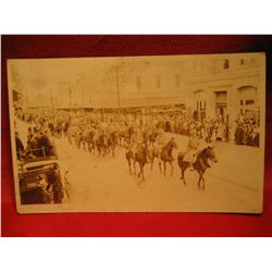 POST CARDS RPPC WAR WORLD 1 MARCHING HORSE PARADE MILITARY PRIDE