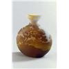 Image 1 : EMILE GALLÉ Nancy Vase farbloses matt geätztes Glas. Ockerfarbener Innenüberfang brauner Auß...