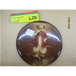 Vintage 1920s photo on tin