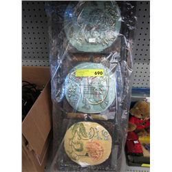 Metal decorative plaques x 4
