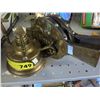 Image 1 : 2 pieces brass