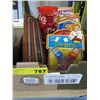Image 1 : Assorted items