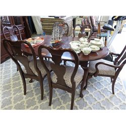11 piece Hespeler dining suite