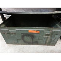 1944 metal carriage bolt shipping container