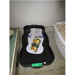 7 boot mat trays - new