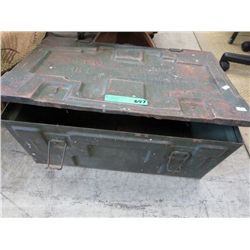 1944 metal carriage bolt shipping container
