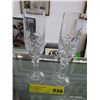 Image 1 : Two pinwheel crystal champagne flutes