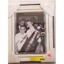Authentic signature of Frank Mahovolich