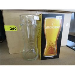 Case of 1 pint glasses "Strongbow"