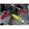 Image 1 : Four clamps